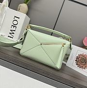Okify Loewe Puzzle Edge Bag In Light Green 24x10.5x16cm - 1