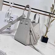 Okify Loewe Compact Hammock Bag In Light Gray 20x19x14cm - 3