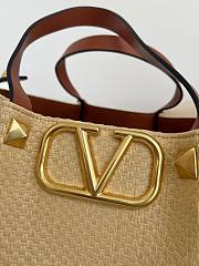 Okify Valentino Large Shopping Bag With Multicolor Flowers Embroidery In Beige 35x25x17cm  - 6