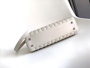 Okify Bvlgari Serpentine Duo Top Handle Bag In White 21.5x15x6cm - 4