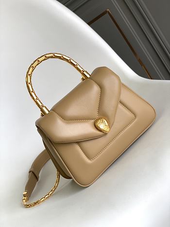 Okify Bvlgari Serpenti Reverse Top Handle Bag In Beige 20x14x10cm
