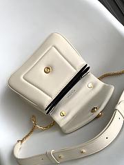 Okify Bvlgari Serpenti Reverse Top Handle Bag In White 20x14x10cm - 5