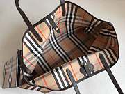 Okify Burberry Medium Highlands Tote Bag In Brown 38x16.5x28cm - 3