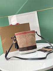 Okify Burberry Ashby Bag In Black Bottom 17x15.5x24.5cm - 1