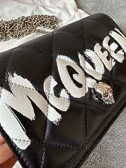 Okify Alexander McQueen Skull Graffiti Bag In Black 19x13x5cm - 2