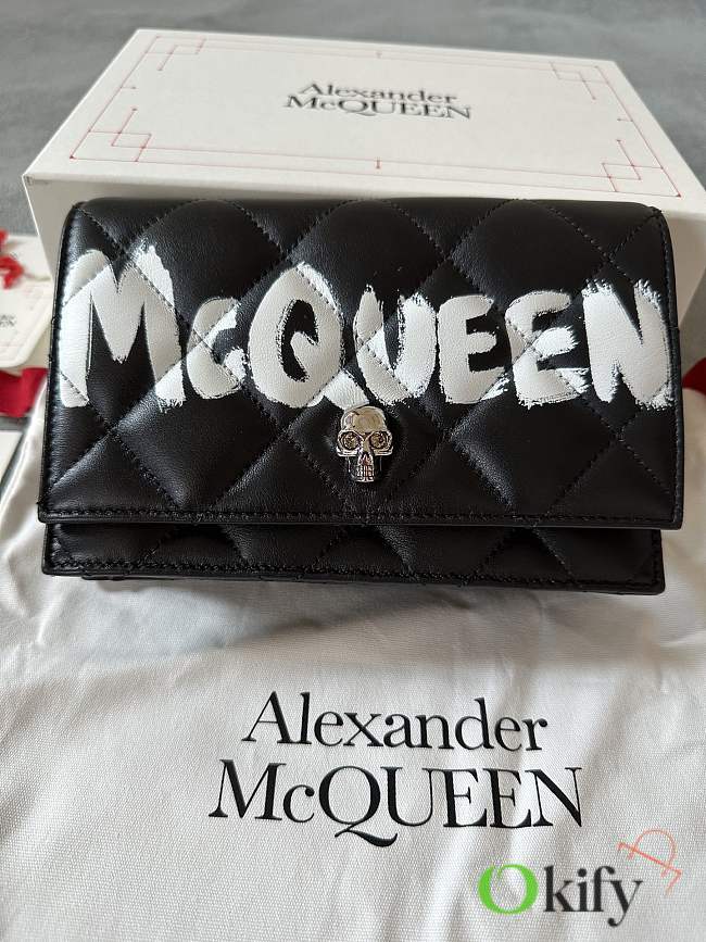 Okify Alexander McQueen Skull Graffiti Bag In Black 19x13x5cm - 1
