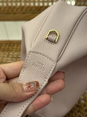 Okify Celine Teen Lulu Bag In Light Pink Grained Calfskin 21x24x5cm - 2