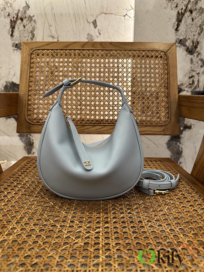 Okify Celine Teen Lulu Bag In Light Blue Grained Calfskin 21x24x5cm - 1