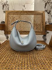 Okify Celine Teen Lulu Bag In Light Blue Grained Calfskin 21x24x5cm - 1