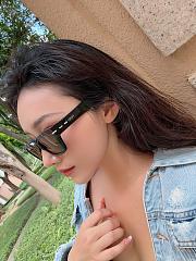 Okify Fendi FE40191I Sunglasses - 2