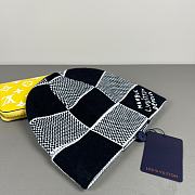 Okify Louis Vuitton Damier Black And White Beanie - 4