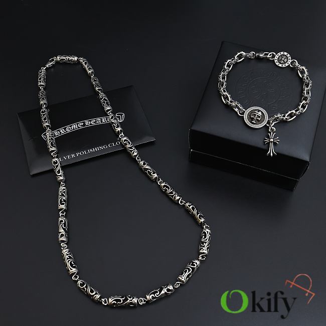Okify Chrome Heart Set Of Necklace And Bracelet - 1
