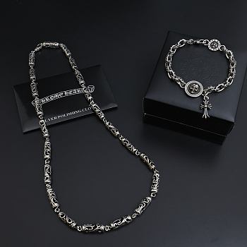 Okify Chrome Heart Set Of Necklace And Bracelet