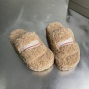 Okify Balenciaga Beige Fur Slippers - 1