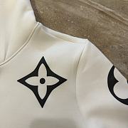 Okify Louis Vuitton White Monogram Hoodie - 6