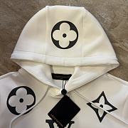 Okify Louis Vuitton White Monogram Hoodie - 5