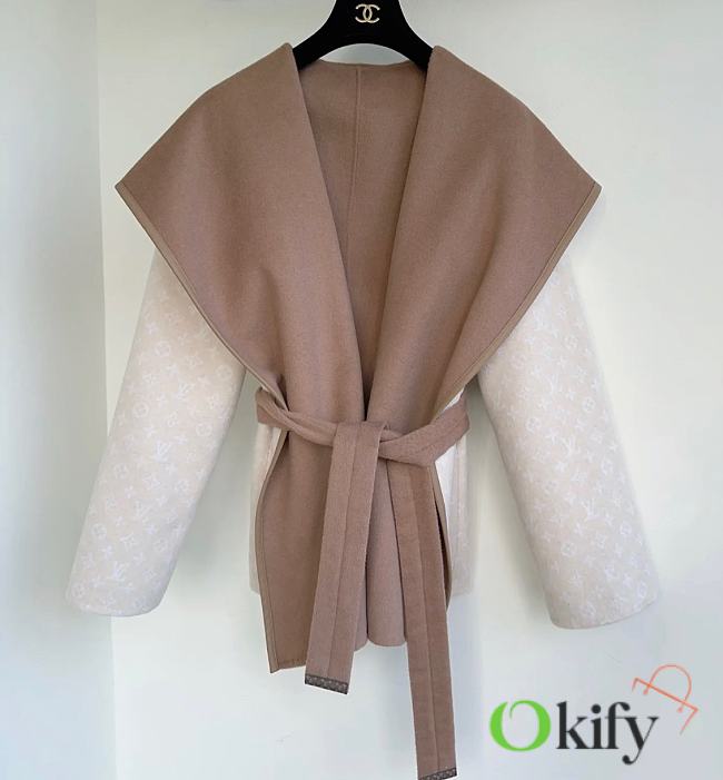 Okify Louis Vuitton Beige And White Cashmere Coat - 1