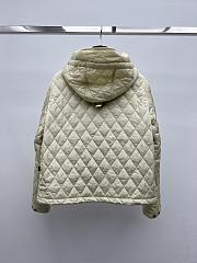 Okify Burberry White Hooded Puffer Jacket - 5