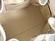 Okify CC 25 Hobo Bag In White 30x26x14cm - 3