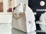 Okify CC 25 Hobo Bag In White 30x26x14cm - 2