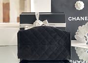 Okify CC 25 Hobo Bag In Black Suede 30x26x14cm - 6