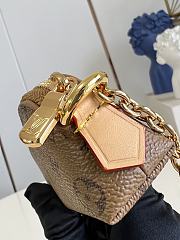 Okify Louis Vuitton Cosmetic Lipstick Pouch In Brown M25694 11x6x3.3cm - 5