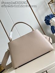 Okify Louis Vuitton Capucines MM Souple Bag In Beige M12929 33x24x12cm - 6