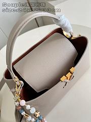 Okify Louis Vuitton Capucines MM Souple Bag In Beige M12929 33x24x12cm - 2