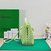 Okify Bottega Veneta Small Andiamo Bag In Bright Green 25x20x10cm - 5