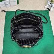 Okify Bottega Veneta Small Andiamo Bag In Black 25x20x10cm - 6
