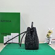 Okify Bottega Veneta Small Andiamo Bag In Black 25x20x10cm - 5