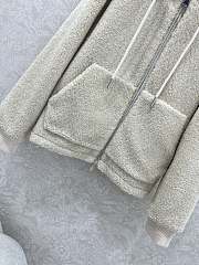 Okify Moncler White Reversible Hooded Lambskin Jacket - 2