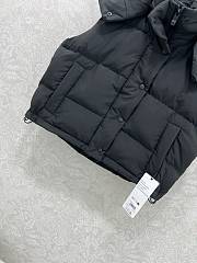 Okify Alo Black Padded Vest Jacket With Detachable Hood - 5