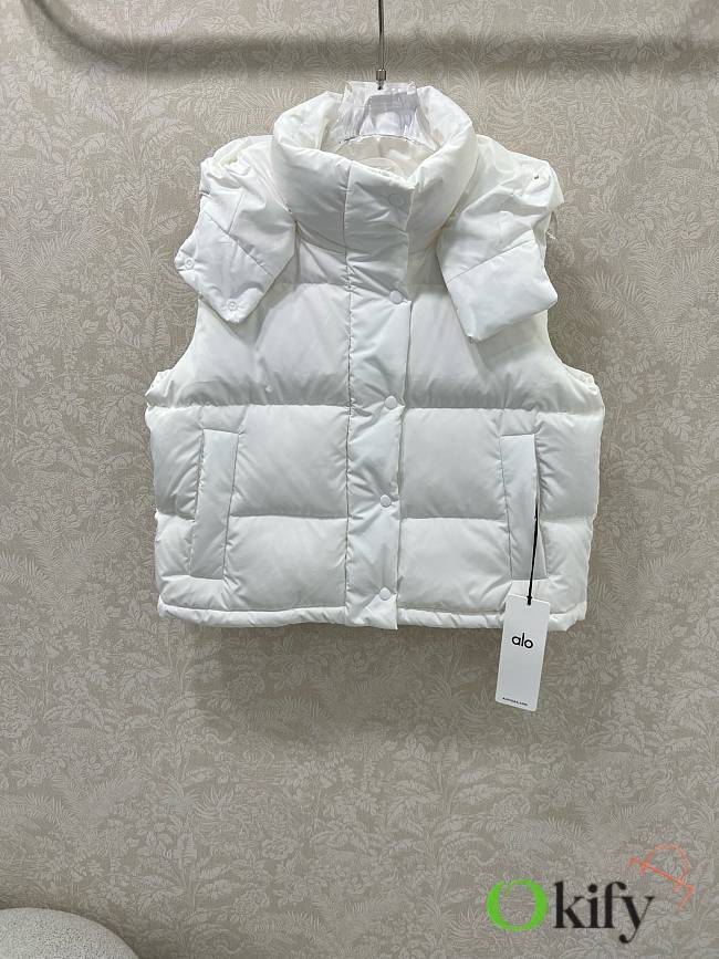 Okify Alo White Padded Vest Jacket With Detachable Hood - 1