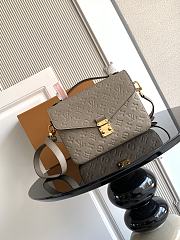 Okify Louis Vuitton Metis Bag In Gray M44881 25x19x7cm - 1