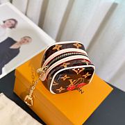 Okify Louis Vuitton x TM Cherry Cube Key Chain M14943 - 4