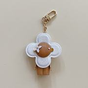 Okify Louis Vuitton Vivienne Key Chain 25923 - 2