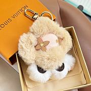Okify Louis Vuitton My Vivienne Beige Bag Charm M02324 - 3