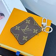 Okify Louis Vuitton Biscuit Bag Charm  - 5