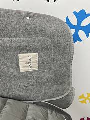 Okify Moncler Gray Layered Wool Jacket With Hoodie And Quilted Lining Unisex - 2