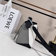 Okify Loewe Puzzle Small Bag In Black, White And Gray Nappa Calfskin 24x16.5x10.5cm - 5
