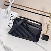 Okify Loewe Puzzle Small Bag In Black Calfskin And Suede 24x16.5x10.5cm - 1