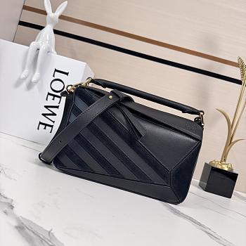 Okify Loewe Puzzle Small Bag In Black Calfskin And Suede 24x16.5x10.5cm