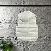 Okify Moncler Bormes White Sleeveless Hooded Down Vest Unisex  - 4