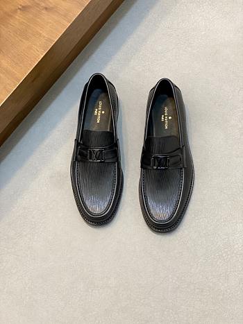 Okify Louis Vuitton Black Glove Men Loafers