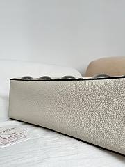 Okify Valentino Garavani Nellcôte Bag In White Calfskin 40x30x13cm - 5