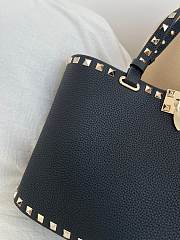 Okify Valentino Garavani Rockstud Large Bag In Black 32x29x7cm - 6