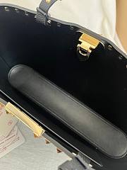 Okify Valentino Garavani Rockstud Large Bag In Black 32x29x7cm - 4