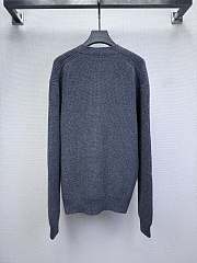 Okify Louis Vuitton Gray Cardigan Unisex 26046 - 4