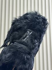 Okify Louis Vuitton Tuscan Black Wool Slippers - 3